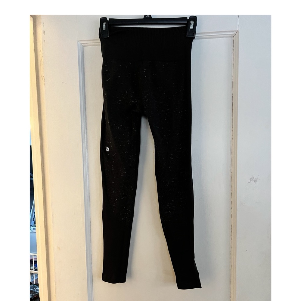 2 pairs of seamless lulu lemon leggings!!!